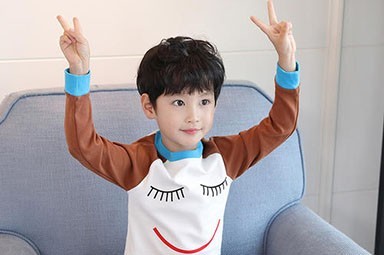 衣姓取名终极指南:从诗<a style='color:blue;' target='_blank' title='经' href='/newtag/经.html'>经</a>到国学,好听不重名的秘诀都在这里