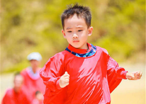 男孩姓蓝起什么名字好听