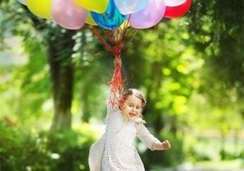 戚姓<a style='color:blue;' target='_blank' title='女孩取名' href='/newtag/女孩取名.html'>女孩取名</a>宝典