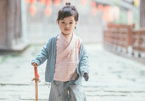 鼠年邓姓女孩取名