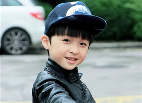 牛年姓汤<a style='color:blue;' target='_blank' title='起名字' href='/newtag/起名字.html'>起名字</a>
