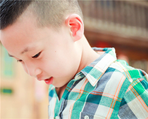 李姓男孩好名字