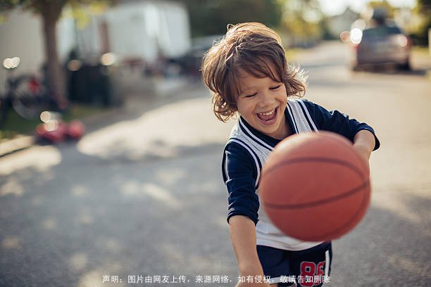 宝宝取名字好听又洋气 免费的男孩女孩名字大全：唯美阳光